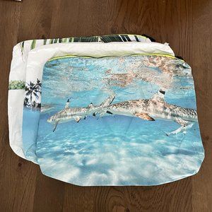 THREE Aloha Max Pouches